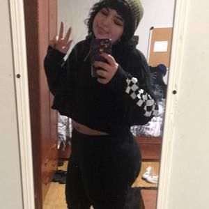 Meet your Posher, Rose